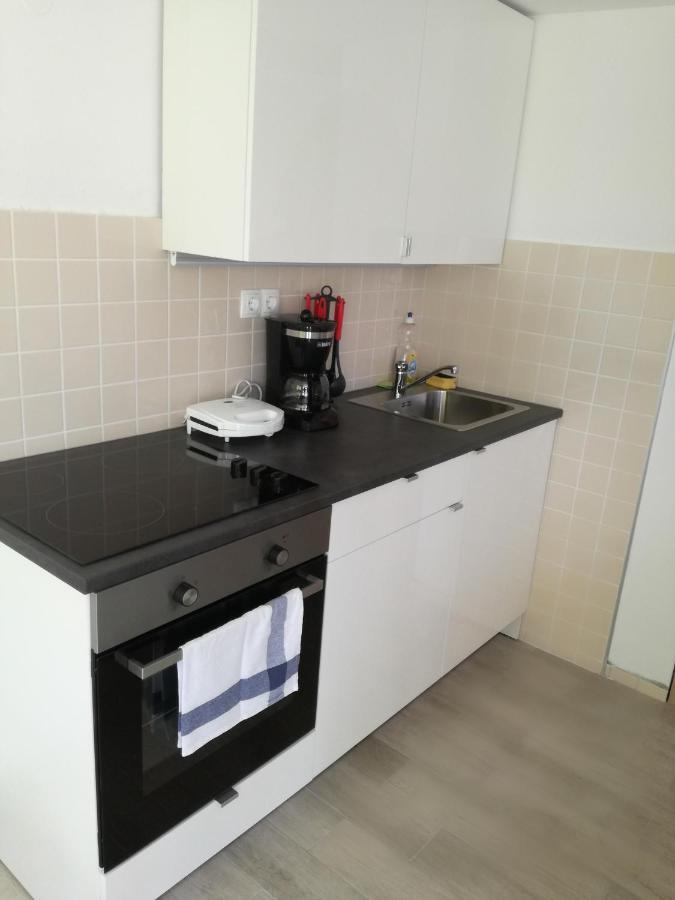 Apartment Dvorska Цриквеница Экстерьер фото